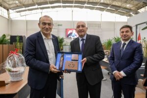 kircaali-belediye-baskani-izmir-haftasi-icin-izmirden-destek-sozu-aldi-rc6ND3SQ
